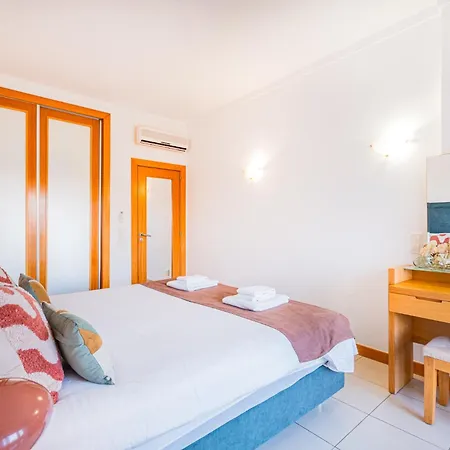 Semesterbostad Barracuda Oura Dream Albufeira