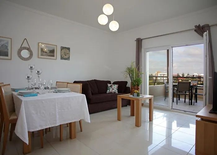 Barracuda Oura Dream 펜션